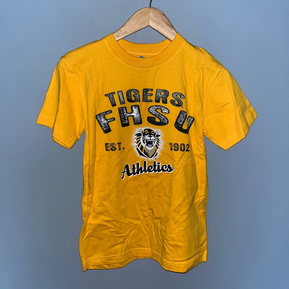 Fort Hays State University Tigers‎ NWT T-Shirt